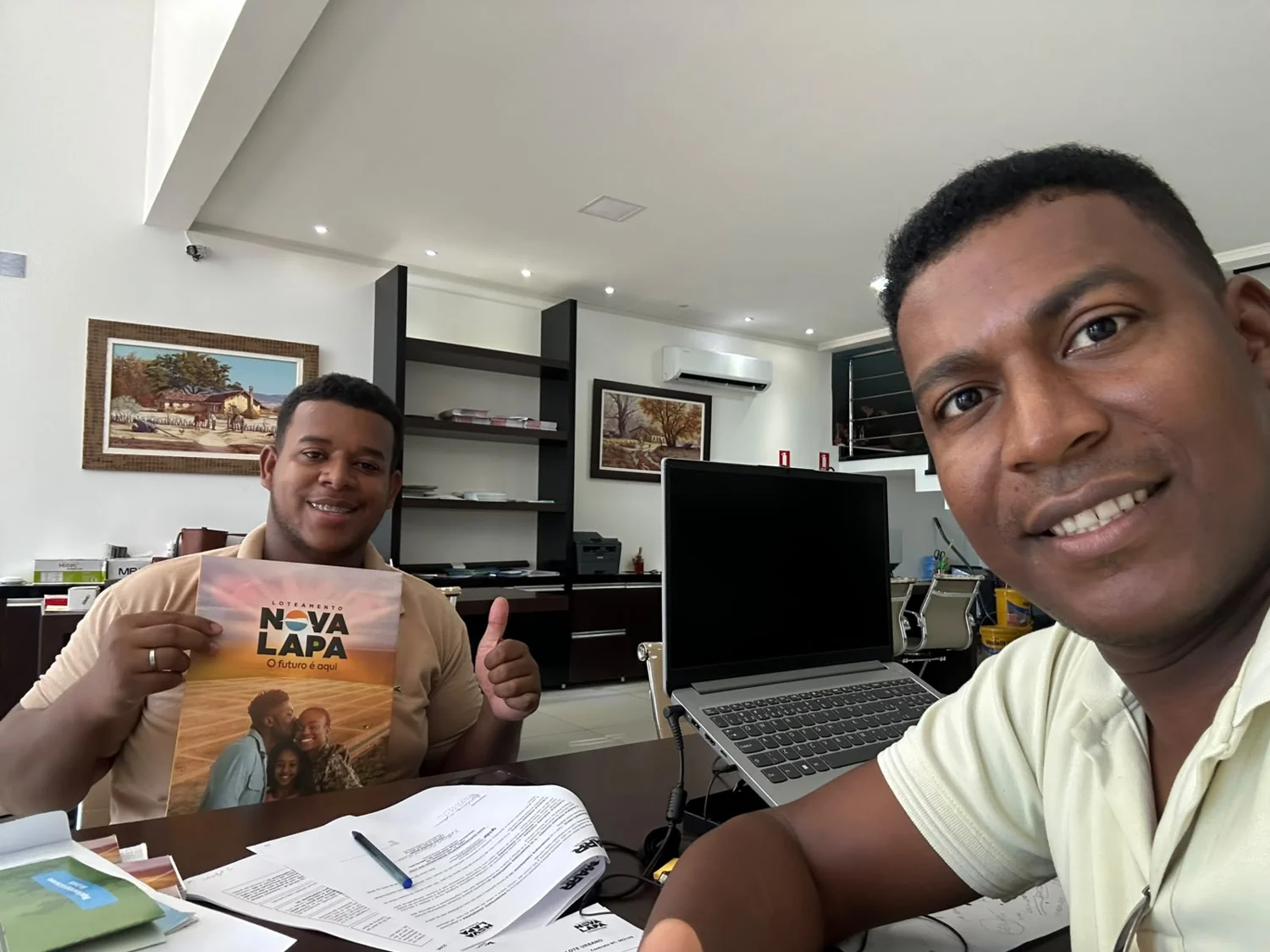 Atendimento presencial no escritório